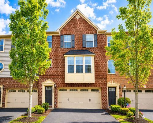 1502 Pointe View Dr, Mars, PA, 16046-8919 | Card Image