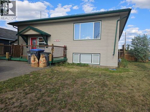 2-9636 15 St, Dawson Creek, BC, V1G3Y9 | Card Image