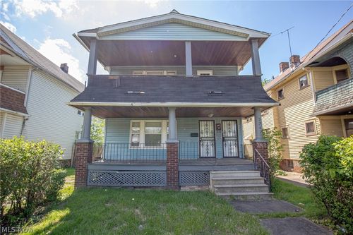 3431 E 117th St, Cleveland, OH, 44120-4307 | Card Image