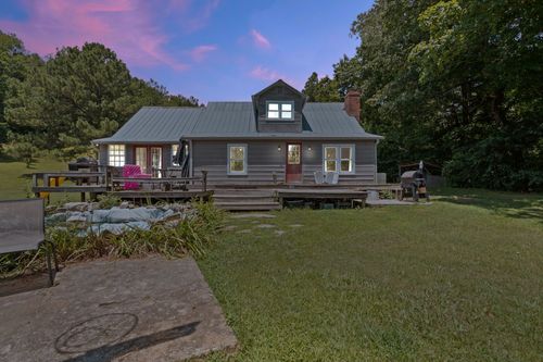 9060 Cude Cemetery Rd, Nunnelly, TN, 37137-2686 | Card Image