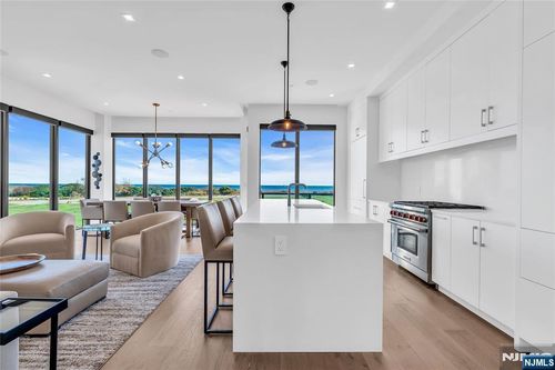 200 Ocean Ave N, Long Branch, NJ, 07740-7461 | Card Image