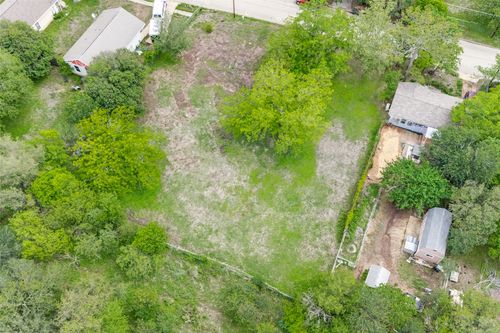 1110 Gravel St, San Marcos, TX, 78666-5325 | Card Image