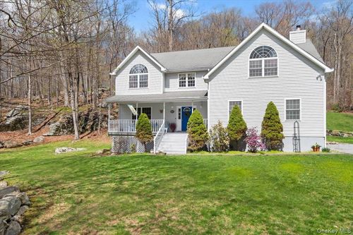 64 Oscawana Heights Rd, Putnam Valley, NY, 10579-2304 | Card Image