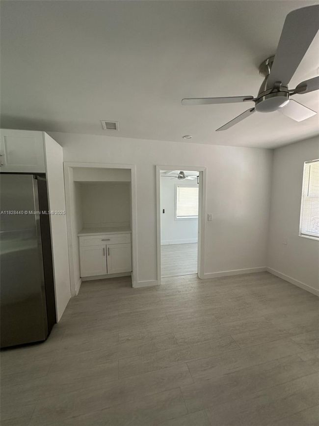 1754 Ne 48 Th Ct, House other with 3 bedrooms, 1 bathrooms and null parking in Pompano Beach FL | Image 11