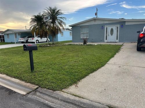 4525 W North St, TAMPA, FL, 33614-3622 | Card Image