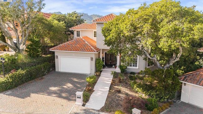11 La Strada Ct, House other with 5 bedrooms, 5 bathrooms and 2 parking in Burlingame CA | Image 4