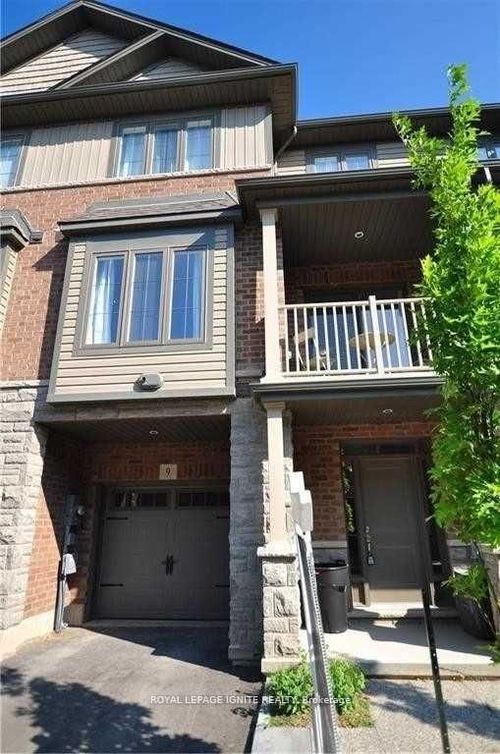 9 Ridgeside Lane, Waterdown, ON, L8B1W5 | Card Image