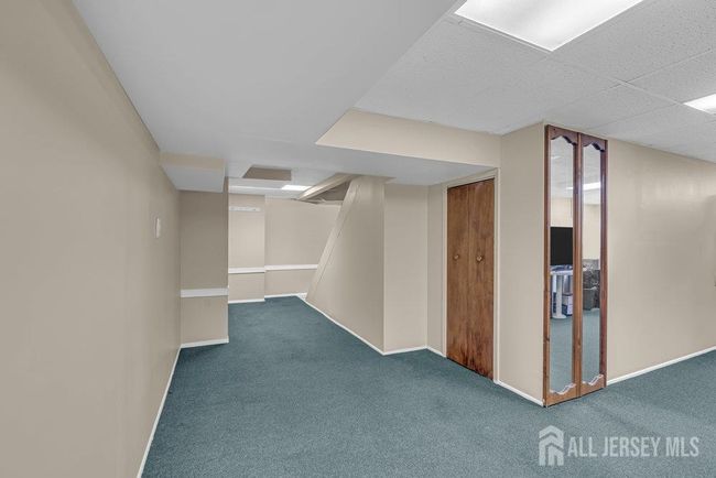 51 Sturbridge Dr, House other with 5 bedrooms, 4 bathrooms and null parking in Piscataway NJ | Image 48