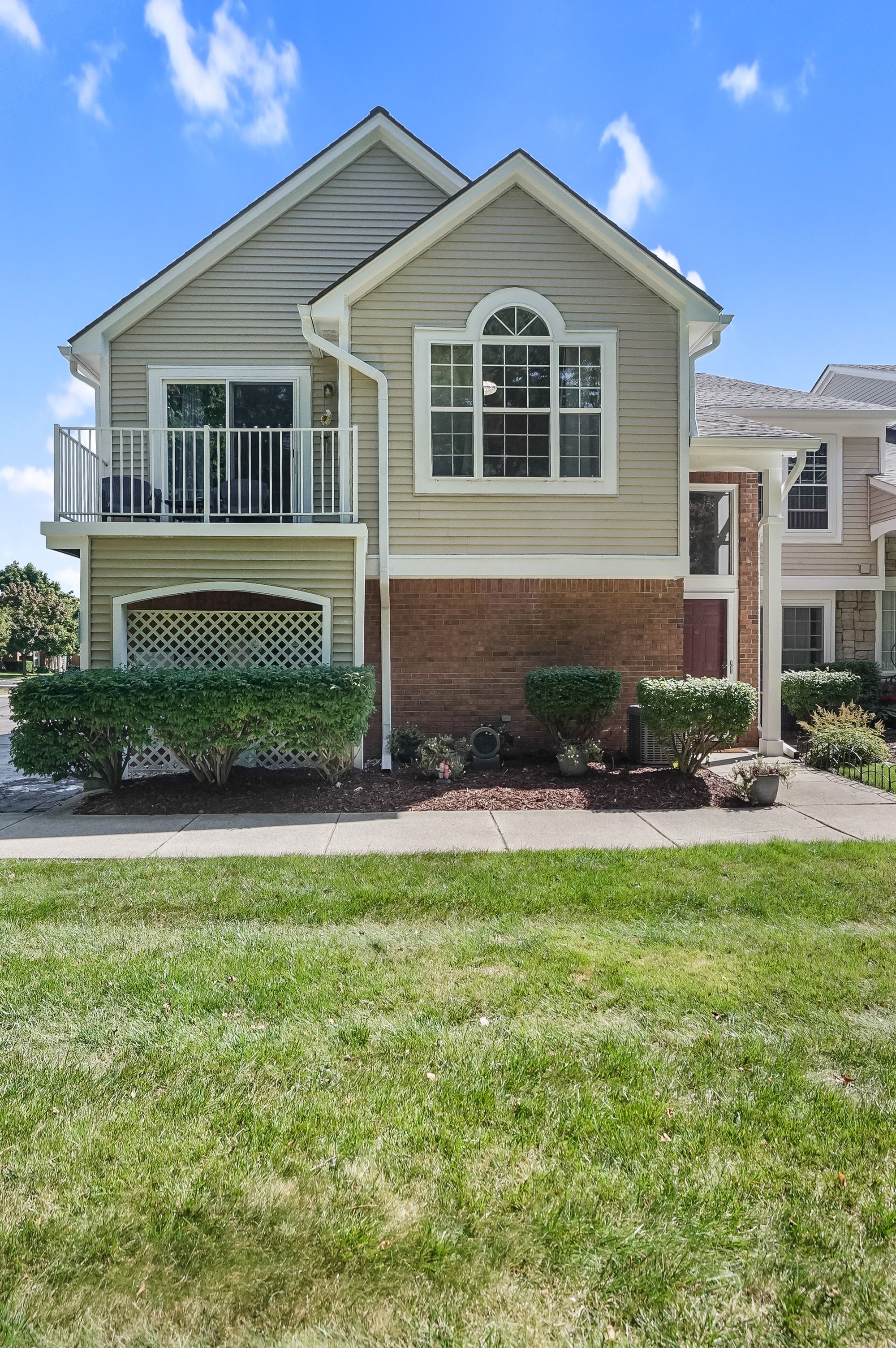 Scotland Blvd, Shelby Township, MI 48316 #1