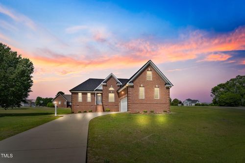 105 Pinecrest Dr, Angier, NC, 27501-7957 | Card Image