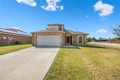 2114 Hamilton Ln, Belton, TX, 76513-7349 | Card Image
