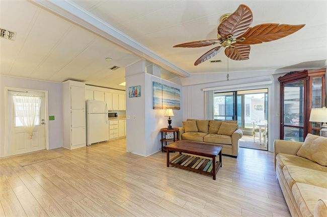 216 Palm Air Dr, House other with 2 bedrooms, 2 bathrooms and null parking in OSPREY FL | Image 13