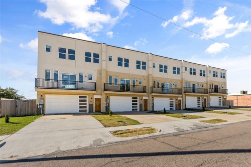 3611 Portland Street, Irving, TX, 75062 | Card Image