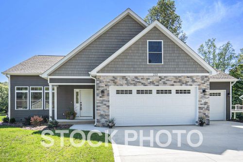 2041 Dakota Trail, Hastings, MI, 49058 | Card Image