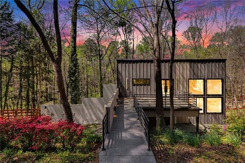 1153 Dawn View Ln Nw, Atlanta, GA, 30327-1303 | Card Image