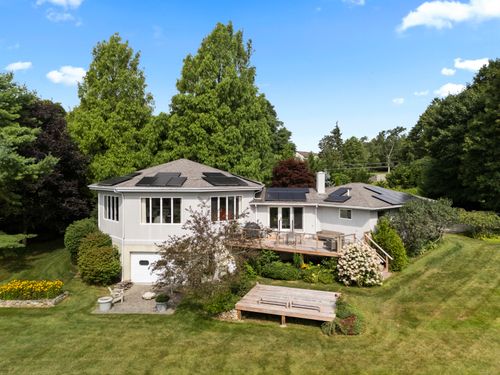 64 Lords Hill Rd, Stonington, CT, 06378-2605 | Card Image
