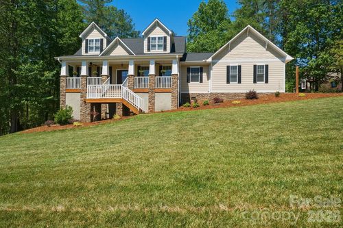 321 Winding Creek Dr, Morganton, NC, 28655-6570 | Card Image