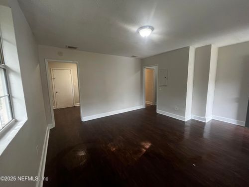 1847 W 9th St, JACKSONVILLE, FL, 32209-5301 | Card Image
