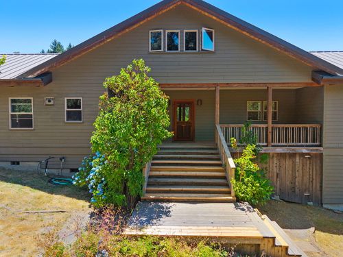 8015 Kneeland Rd, Kneeland, CA, 95549-9081 | Card Image