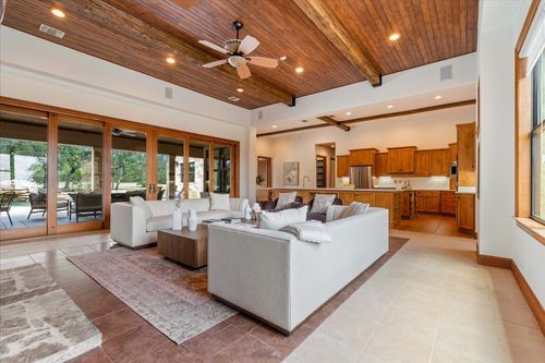 1525 Springlake Dr, Dripping Springs, TX, 78620-4144 | Card Image