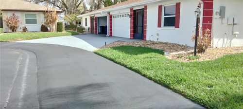 1812 Atrium Dr, SUN CITY CENTER, FL, 33573-5079 | Card Image