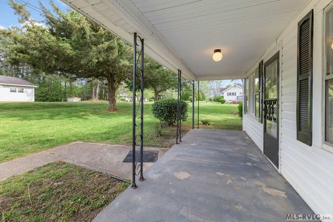 183 Red Hill Loop Rd, House other with 4 bedrooms, 2 bathrooms and null parking in Warrenton NC | Image 24