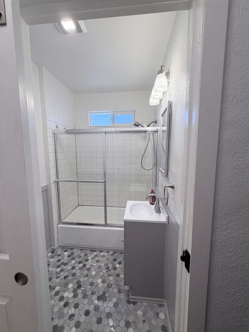 3421 Douglas Street, Sacramento, CA, 95838 | Card Image
