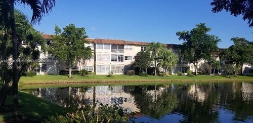 110-3430 Nw 52nd Ave, Lauderdale Lakes, FL, 33319 | Card Image