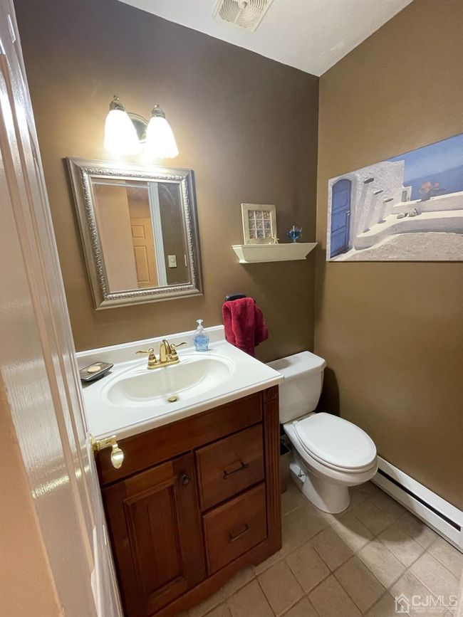 14 Cambridge Drive, Sold in Sayreville Zoocasa