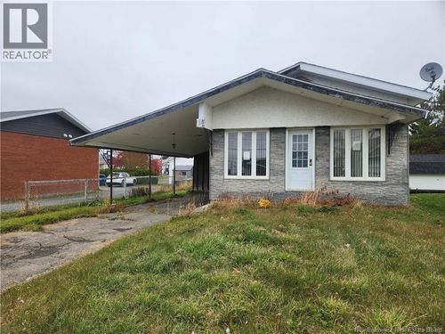 32 Rue Pelletier, Saint Quentin, NB, E8A1Y1 | Card Image