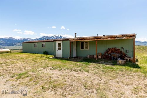 65 Arcturus Dr, Emigrant, MT, 59027-6090 | Card Image