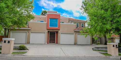 3-1304 E Pineridge Ave, McAllen, TX, 78503-1773 | Card Image