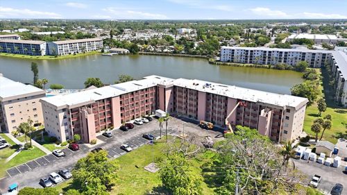 c505-4137 Lake Bayshore Dr, BRADENTON, FL, 34205-9163 | Card Image