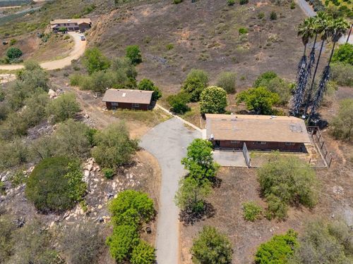 29556 Sierra Rojo Ln, Valley Center, CA, 92082-4741 | Card Image