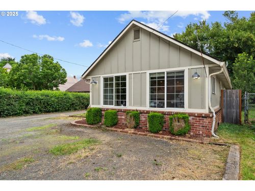 106 W Jones St, Yacolt, WA, 98675-5614 | Card Image