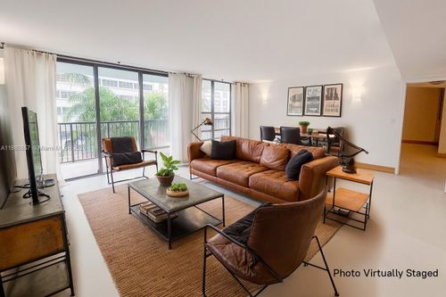 apt-3j-1800 Collins Ave, Miami Beach, FL, 33139-7419 | Card Image