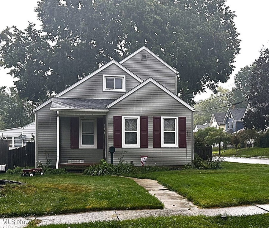 Sackett Ave, Cuyahoga Falls, OH 44223