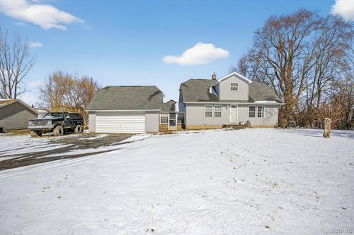 6074 Lennon Road, Flint Charter Township, MI, 48473 | Card Image
