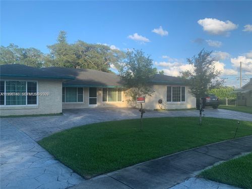 2704-2698-2704 Nw 65th Ave, Margate, FL, 33063-1738 | Card Image