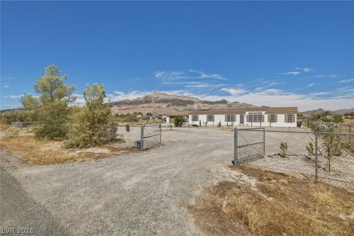 2380 W Simkins Rd, Pahrump, NV, 89060-2493 | Card Image