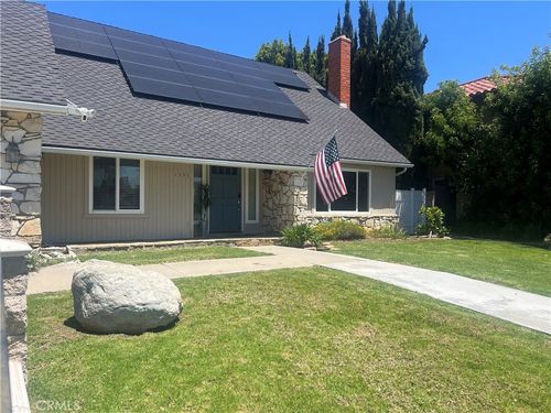 1331 Sao Paulo Ave, Placentia, CA, 92870-3928 | Card Image
