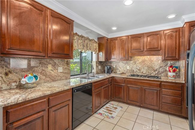 2252 Verbena Ave, House other with 4 bedrooms, 3 bathrooms and 4 parking in Upland CA | Image 22