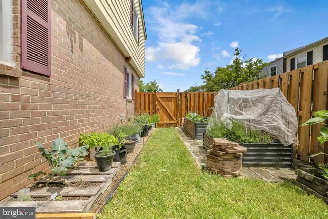 2821 Banks Ct, Townhouse with 4 bedrooms, 3 bathrooms and null parking in DUMFRIES VA | Image 23