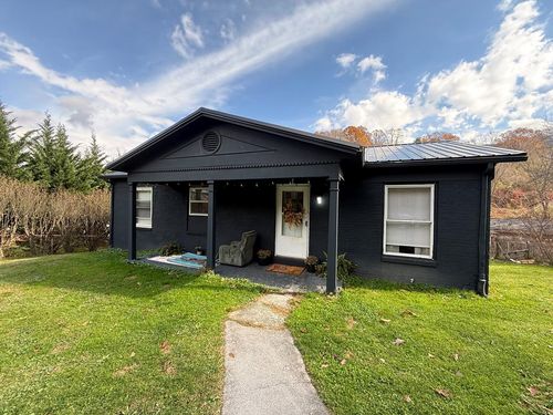 184 Varney St, Cedar Bluff, VA, 24609-8708 | Card Image