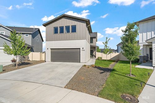 1755 N Crystal Cove Ave, Meridian, ID, 83646-4054 | Card Image