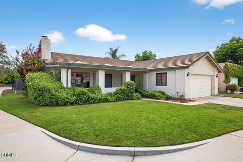890 Hackamore St, Ojai, CA, 93023-4172 | Card Image