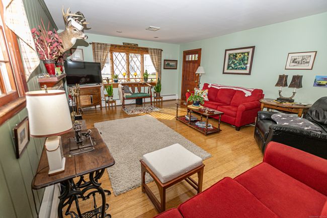 570 Atkins St, House other with 4 bedrooms, 2 bathrooms and null parking in Middletown CT | Image 8