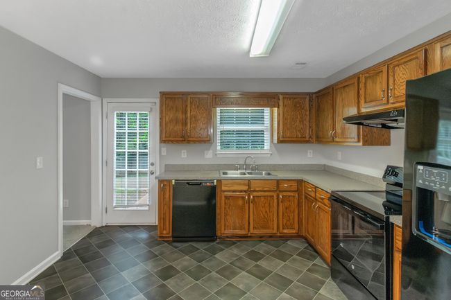 217 Vineyard Ridge Dr, House other with 4 bedrooms, 3 bathrooms and 2 parking in Griffin GA | Image 7