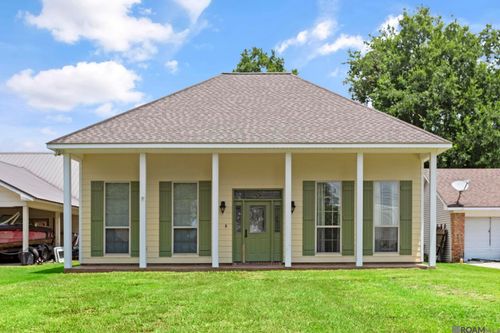 12423 Pecan Island Rd, Jarreau, LA, 70749-3218 | Card Image