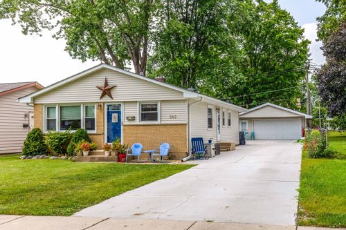 262 N Fairlawn Ave, Mundelein, IL, 60060-2034 | Card Image